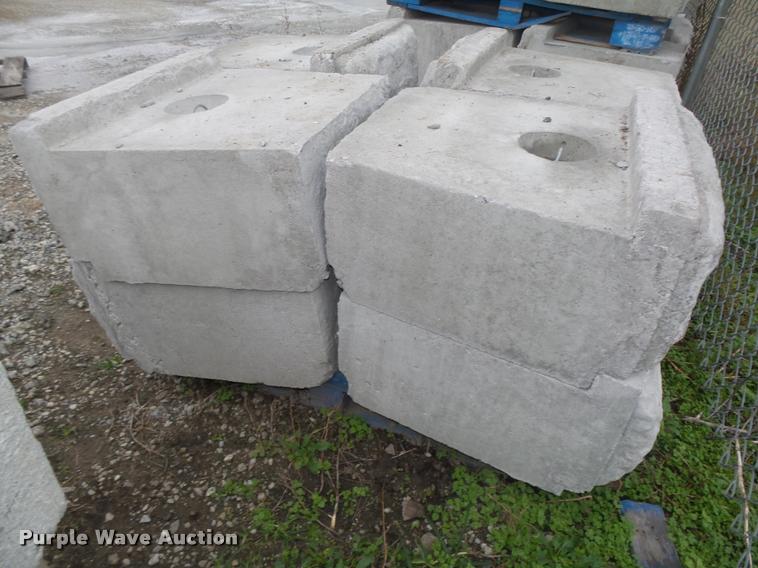 image for item CA9266 (42) retaining wall blocks