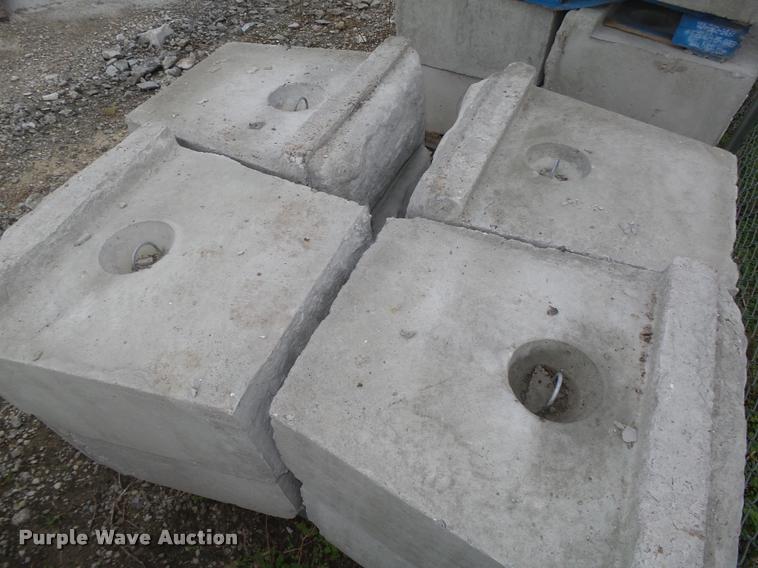 image for item CA9266 (42) retaining wall blocks