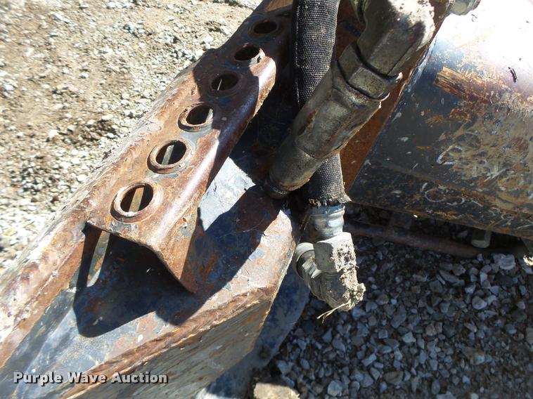 image for item CC9350 Bobcat HB980 breaker