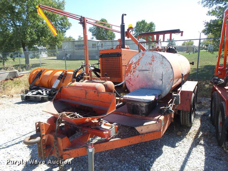 image for item CC9407 Dura Patcher 81DJ pot hole patcher