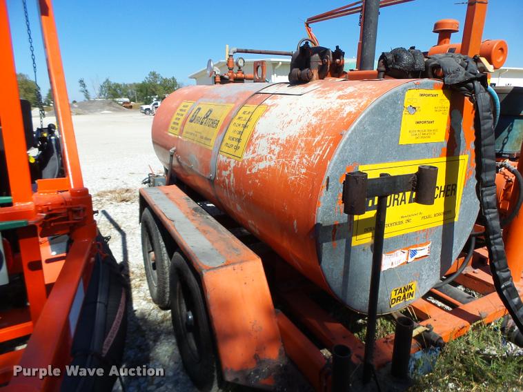 image for item CC9407 Dura Patcher 81DJ pot hole patcher