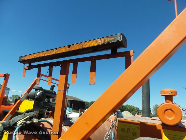 image for item CC9407 Dura Patcher 81DJ pot hole patcher