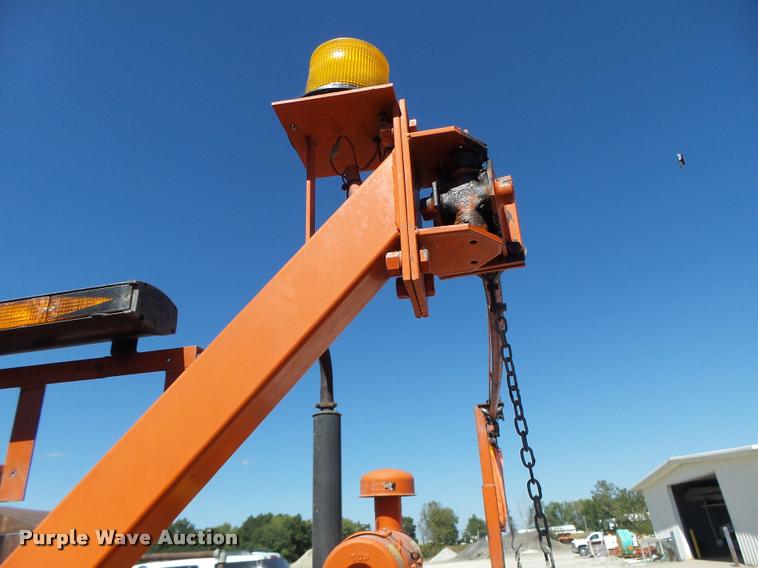 image for item CC9407 Dura Patcher 81DJ pot hole patcher