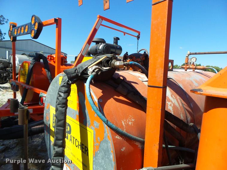 image for item CC9407 Dura Patcher 81DJ pot hole patcher