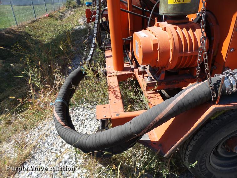 image for item CC9407 Dura Patcher 81DJ pot hole patcher