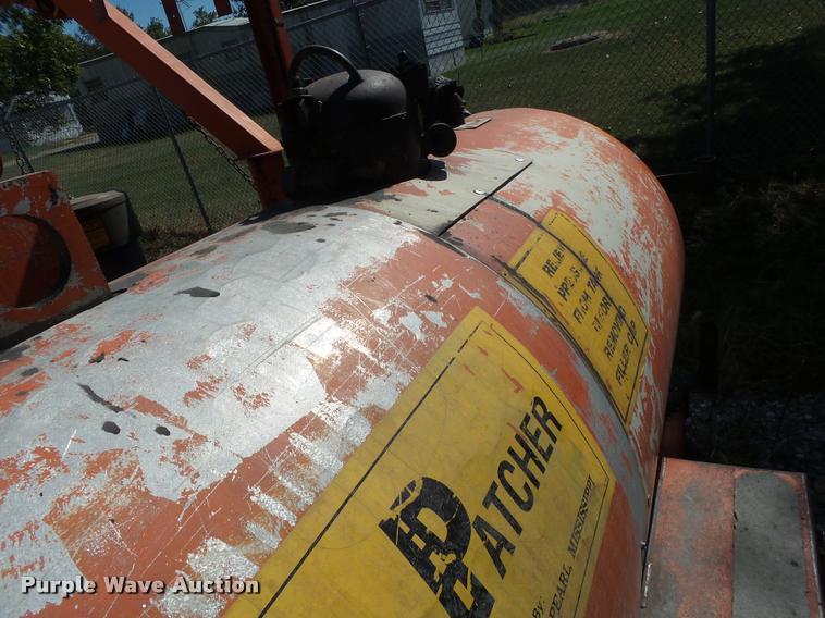 image for item CC9407 Dura Patcher 81DJ pot hole patcher