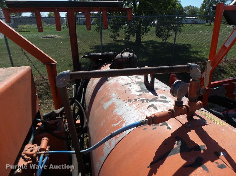 image for item CC9407 Dura Patcher 81DJ pot hole patcher