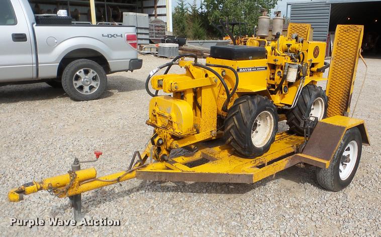 image for item DA2900 1975 Case Davis Mini Sneaker cable plow