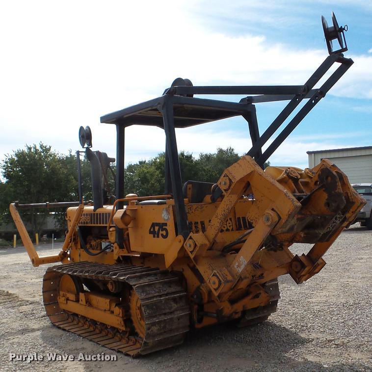 image for item DA2901 1978 Case 475 cable plow