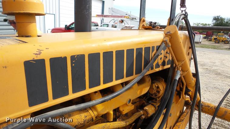 image for item DA2901 1978 Case 475 cable plow