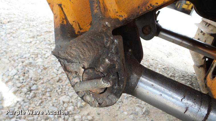 image for item DA2901 1978 Case 475 cable plow