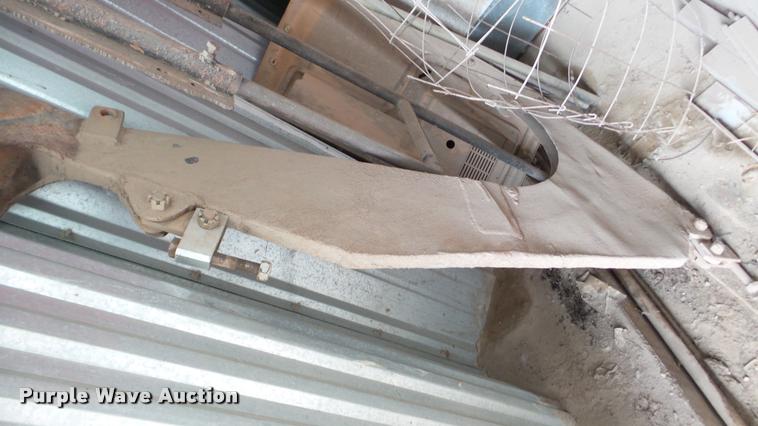 image for item DA2901 1978 Case 475 cable plow