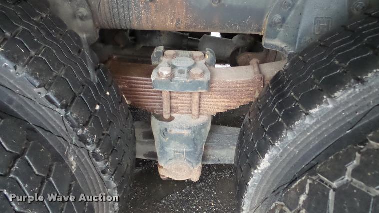 image for item DA2912 1992 Freightliner FLC11264 dump truck