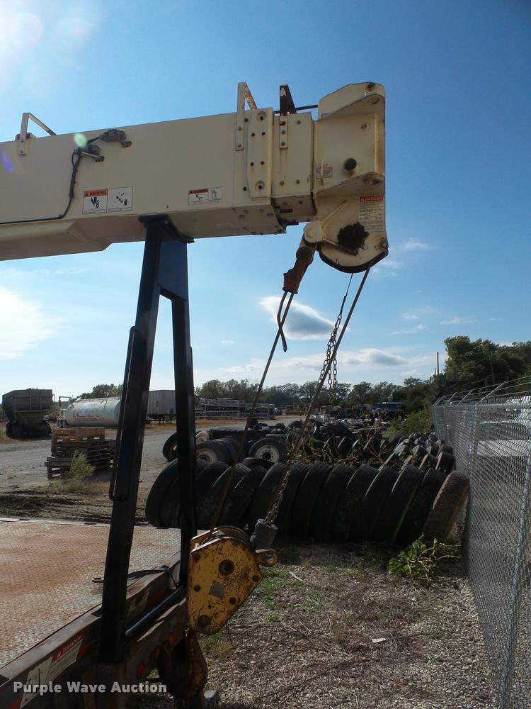 image for item DA3750 2000 Terex BT3800 crane bed