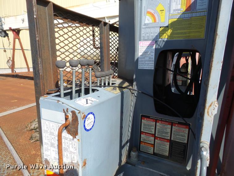 image for item DA3750 2000 Terex BT3800 crane bed