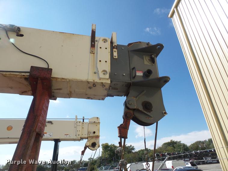 image for item DA3751 2000 Terex BT3800 crane bed