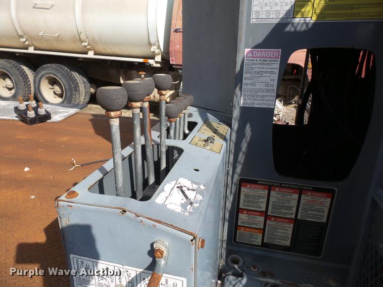 image for item DA3751 2000 Terex BT3800 crane bed