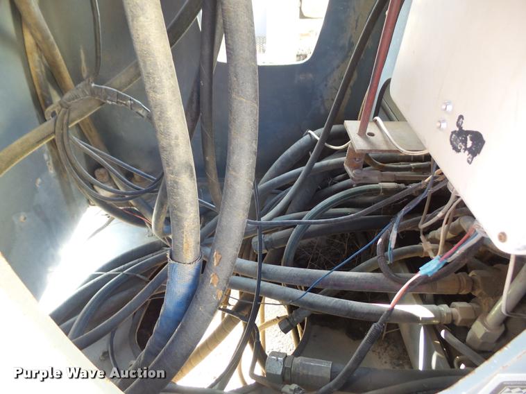 image for item DA3751 2000 Terex BT3800 crane bed