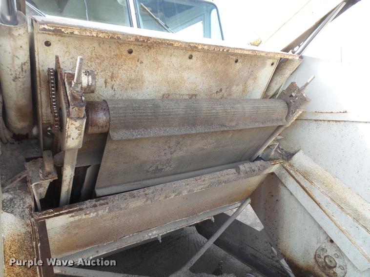 image for item DA3960 Elgin Pelican Premier sweeper