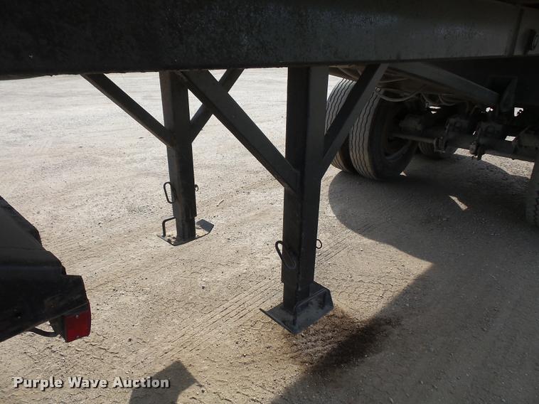 image for item DA3966 1997 Hilbilt end dump trailer