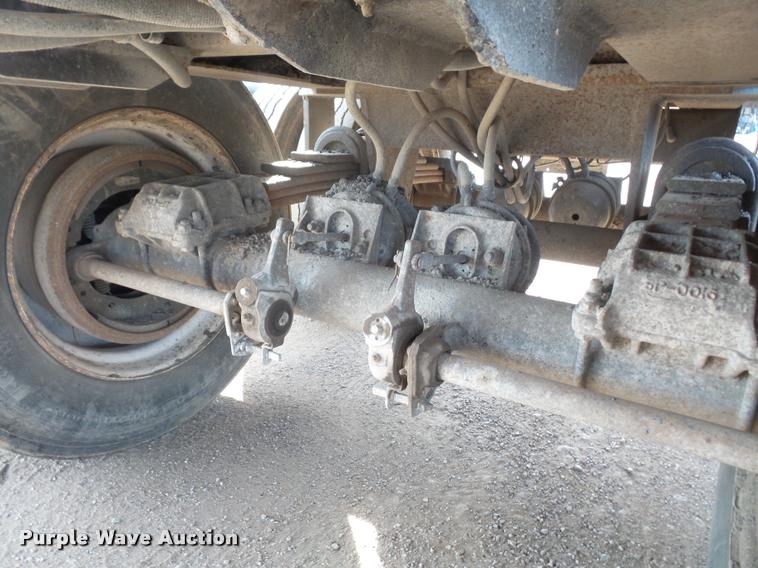 image for item DA3966 1997 Hilbilt end dump trailer