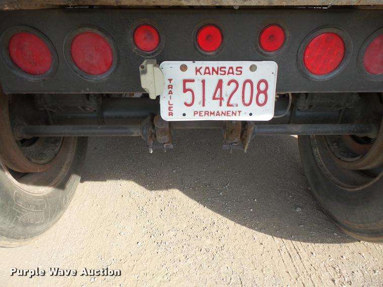 image for item DA3966 1997 Hilbilt end dump trailer