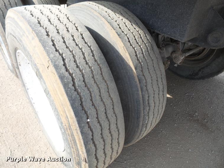 image for item DA3966 1997 Hilbilt end dump trailer