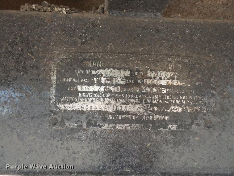 image for item DA3966 1997 Hilbilt end dump trailer