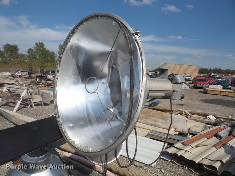 image for item DA3967 Multiquip Nighthawk LT12 air compressor