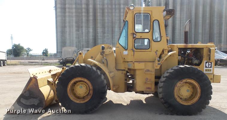 image for item DA3968 1971 Caterpillar 950 wheel loader