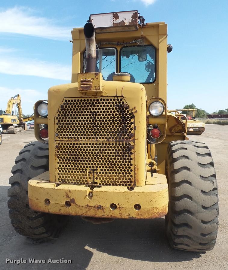 image for item DA3968 1971 Caterpillar 950 wheel loader