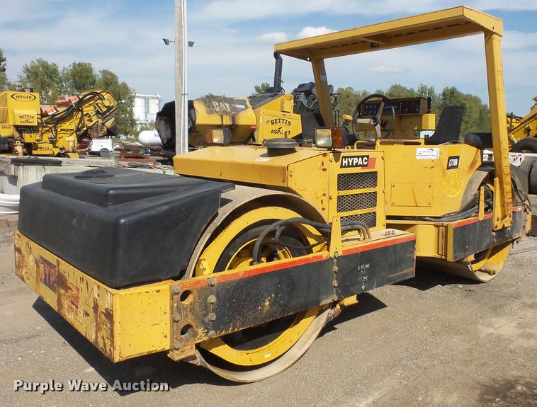 image for item DA3973 Hypac C778B double drum vibratory roller