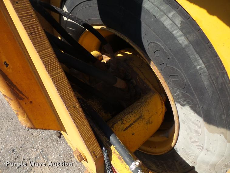 image for item DA3973 Hypac C778B double drum vibratory roller