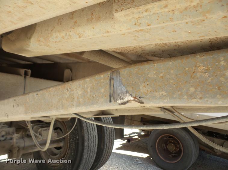 image for item DA3975 1998 Hilbilt end dump trailer