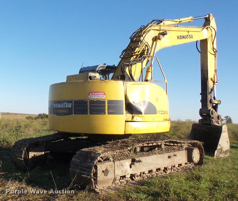 image for item DA3980 2000 Komatsu PC228USLC-2 excavator