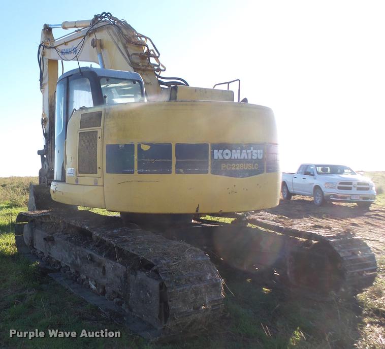 image for item DA3980 2000 Komatsu PC228USLC-2 excavator