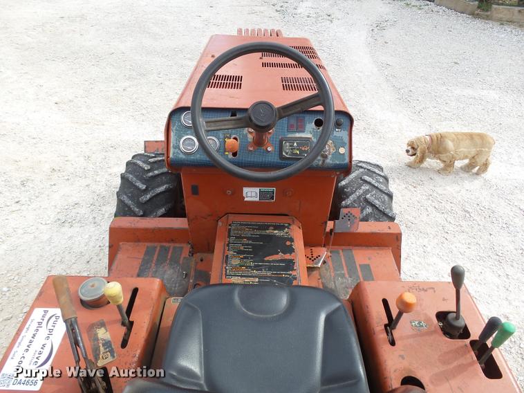 image for item DA4656 2004 Ditch Witch 3700 trencher