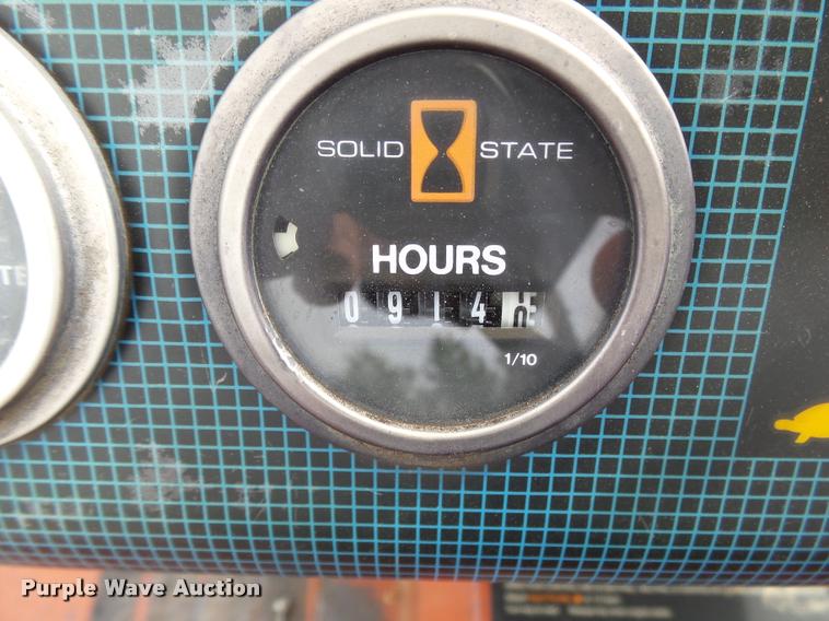 image for item DA4656 2004 Ditch Witch 3700 trencher