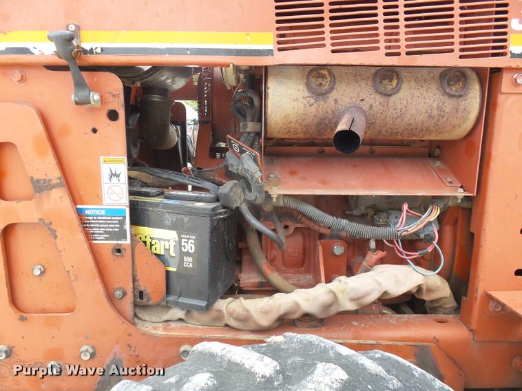 image for item DA4656 2004 Ditch Witch 3700 trencher