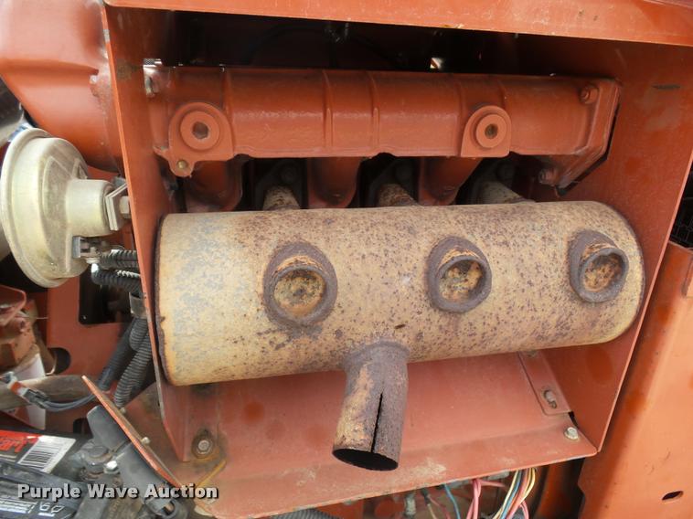 image for item DA4656 2004 Ditch Witch 3700 trencher