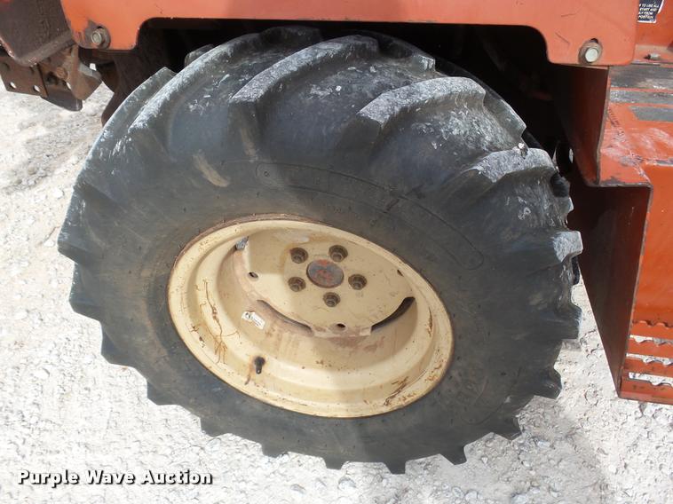 image for item DA4656 2004 Ditch Witch 3700 trencher
