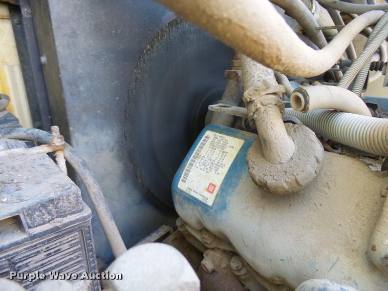 image for item DA9815 1989 FMC Vanguard V3000SP street sweeper