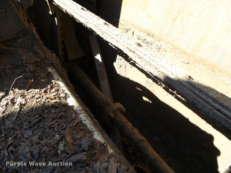 image for item DA9815 1989 FMC Vanguard V3000SP street sweeper