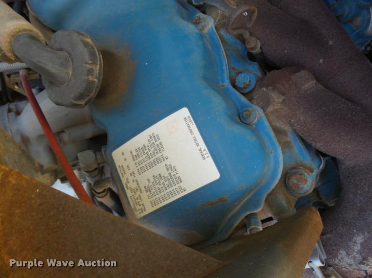 image for item DA9815 1989 FMC Vanguard V3000SP street sweeper