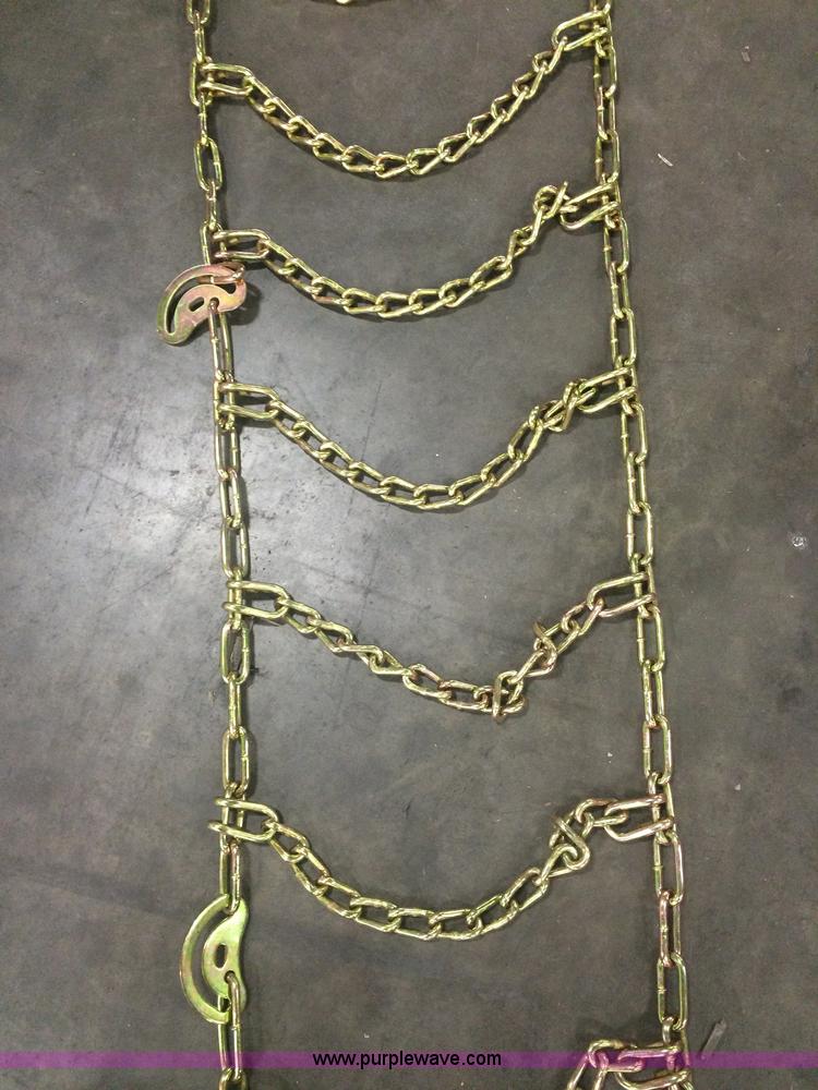 image for item F1231 (4) Case 12x16.5 hardened skid steer tire chains