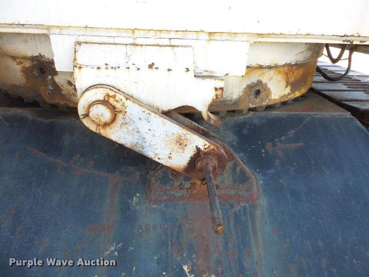 image for item F1264 P&H 5060 crane