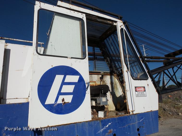 image for item F1264 P&H 5060 crane