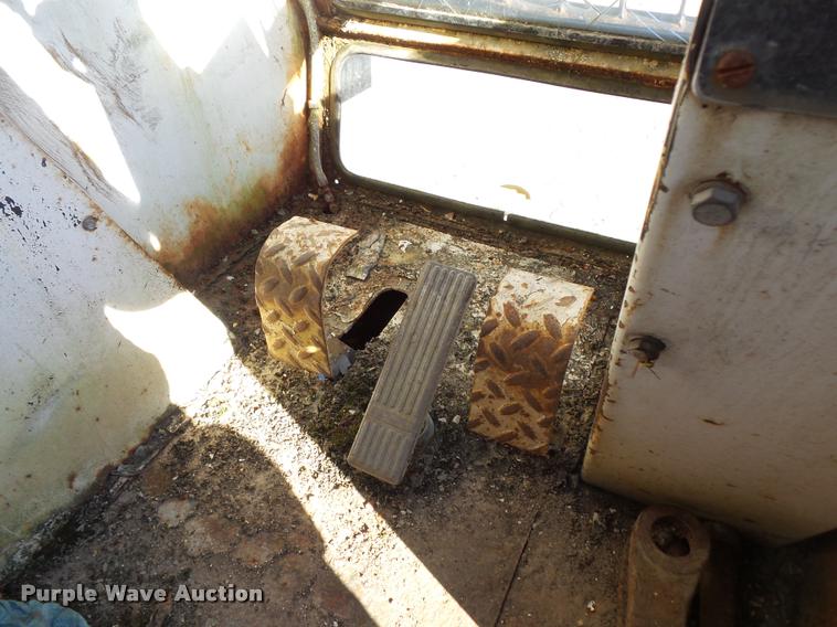 image for item F1264 P&H 5060 crane