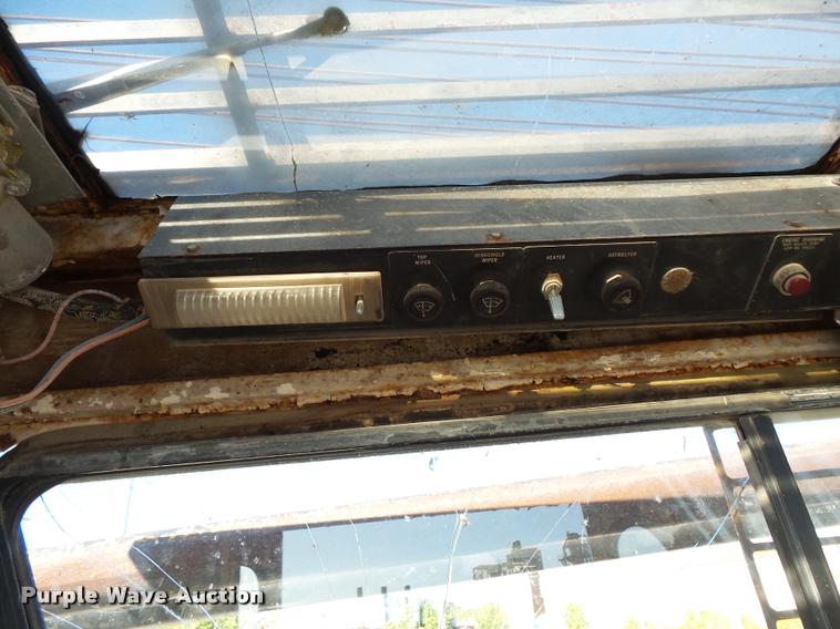 image for item F1264 P&H 5060 crane