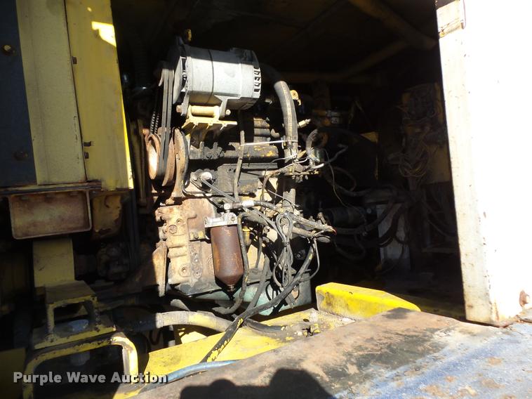 image for item F1264 P&H 5060 crane